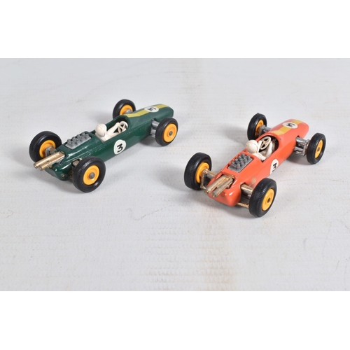 90 - AN UNBOXED MATCHBOX GRAND PRIX RACE SET, No.G-4, complete correct contents, Dodge Wreck Truck, No.13... 
