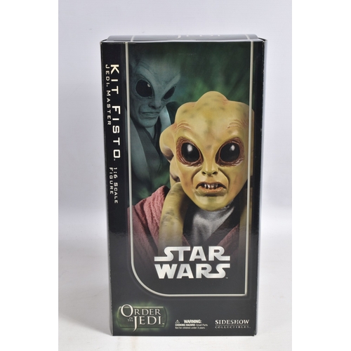 103 - A BOXED SIDESHOW COLLECTIBLES 1:6 SCALE STAR WARS ORDER OF THE JEDI KIT FISTO JEDI MASTER FIGURE, no... 