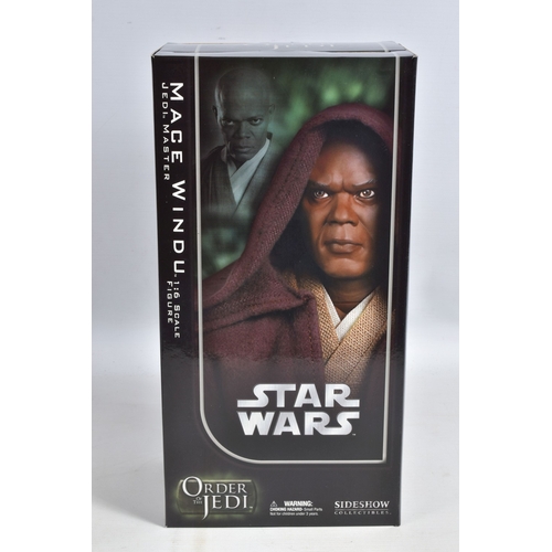 105 - A BOXED SIDESHOW COLLECTIBLES 1:6 SCALE STAR WARS ORDER OF THE JEDI MACE WINDU JEDI MASTER FIGURE, n... 