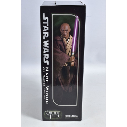 105 - A BOXED SIDESHOW COLLECTIBLES 1:6 SCALE STAR WARS ORDER OF THE JEDI MACE WINDU JEDI MASTER FIGURE, n... 