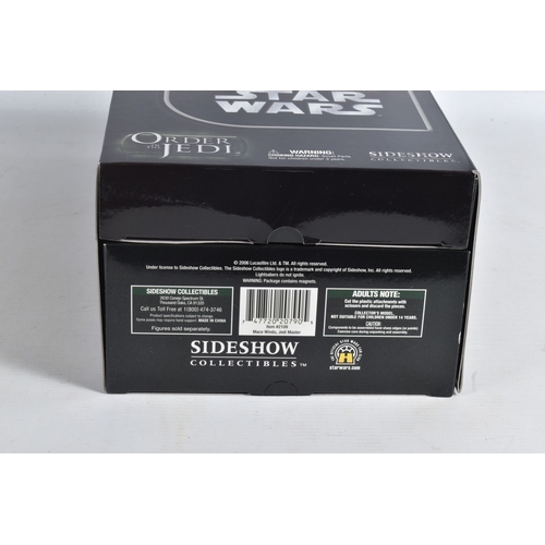 105 - A BOXED SIDESHOW COLLECTIBLES 1:6 SCALE STAR WARS ORDER OF THE JEDI MACE WINDU JEDI MASTER FIGURE, n... 