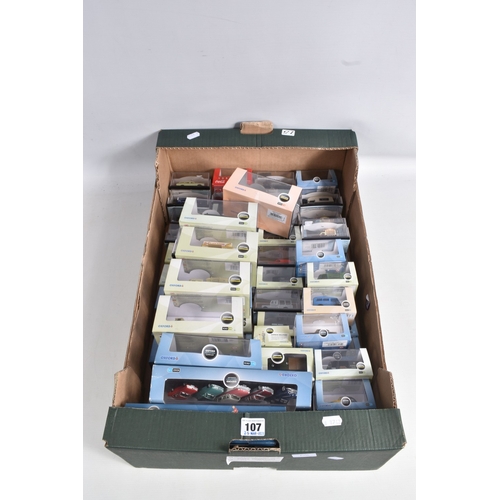 107 - A COLLECTION OF BOXED 1:76 SCALE OXFORD DIECAST MODEL VEHICLES, to include an Original AFS Green God... 