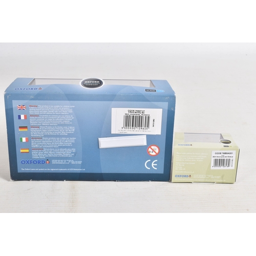 107 - A COLLECTION OF BOXED 1:76 SCALE OXFORD DIECAST MODEL VEHICLES, to include an Original AFS Green God... 