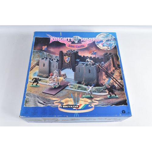 108 - A BOXED BRITAINS KNIGHTS OF THE SWORD LION CASTLE, no. 7792, castle includes front gate, bridge, sel... 