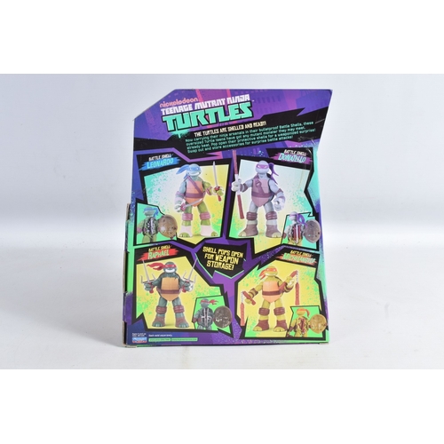 113 - FOUR BOXED PLAYMATES NICKELODEON TEENAGE MUTANT NINJA TURTLE BATTLE SHELL MODELS, to include Leonard... 