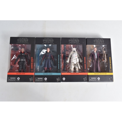 115 - TWELVE BOXED HASBRO TV SERIES STAR WARS THE BLACK SERIES ACTION FIGURES, to include two  'The Mandal... 