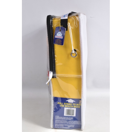 99 - A GOLDBURGER 30   R.L. STINE'S GOOSEBUMPS SLAPPY THE VENTRILOQUIST DUMMY, no. 1305, pull string oper... 