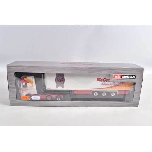 185 - A BOXED WSI MODELS VOLVO FH5 GLOB. XL 6x2 TAG AXLE + 3 AXLE REEFER TRAILER - McCONAGHY, No.02-3209, ... 