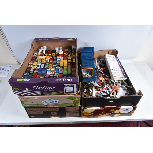 201 - A LARGE QUANTITY OF UNBOXED ASSORTED PLAYWORN DIECAST VEHICLES, mostly late 1970's and later issues,... 