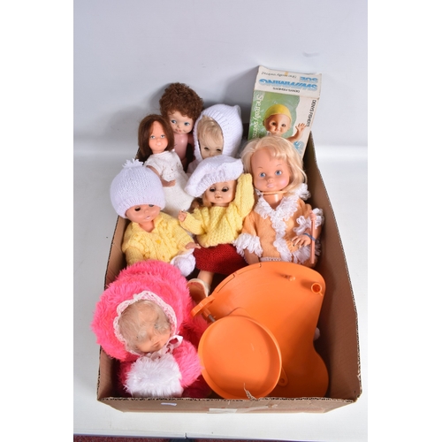 202 - A COLLECTION OF 1960'S/1970'S PLASTIC AND VINYL DOLLS, FURNITURE AND ACCESSORIES, to include boxed D... 