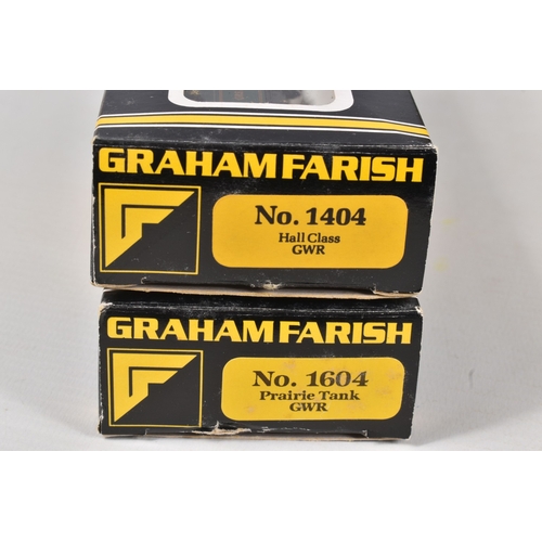 238 - A QUANTITY OF BOXED GRAHAM FARISH N GAUGE G.W.R. MODELS RAILWAY ITEMS, Hall class locomotive and ten... 