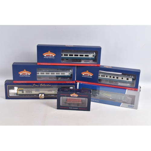 243 - A QUANTITY OF BOXED OO GAUGE MODEL RAILWAY ITEMS, Lima class 60 'Brecon Beacons' No.60 040, Mainline... 