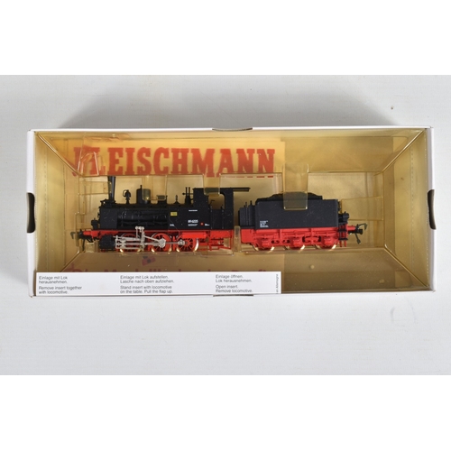 211 - THREE BOXED FLEISCHMANN HO GAUGE LOCOMOTIVES, class BR89 Tank No.89 005 (4019), class BR98 Tank No.9... 