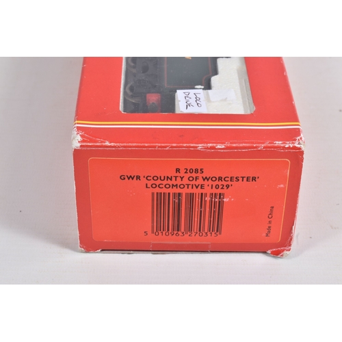 213 - FIVE BOXED/PART BOXED OO GAUGE LOCOMOTIVES OF G.W.R. ORIGIN, Tri-ang 'Dean's Single' 'Lord of the Is... 