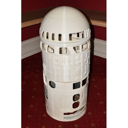 205 - A LARGE QUANTITY OF 3D PRINTED AND FIBREGLASS STAR WARS RELATED PARTS, many life size componants inc... 