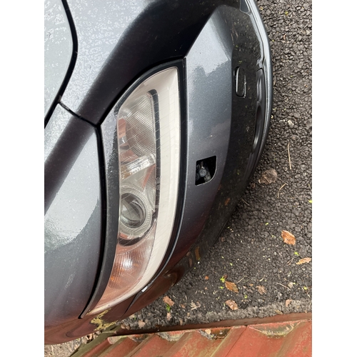 2 - A 2009 VOLVO V50 DRIVE FIVE DOOR ESTATE CAR in charcoal grey with 1.6 litre diesel engine, five spee... 