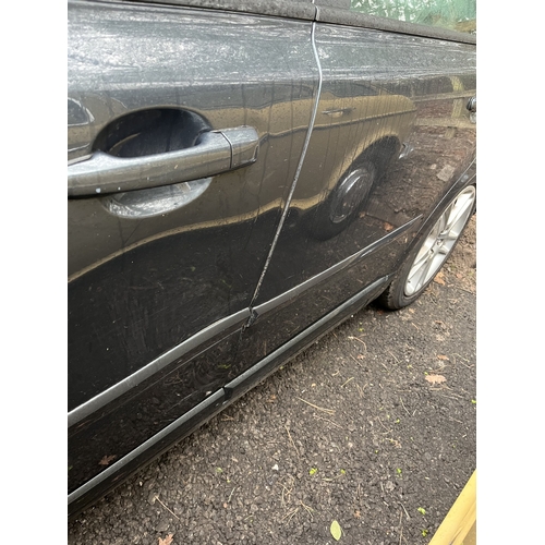 2 - A 2009 VOLVO V50 DRIVE FIVE DOOR ESTATE CAR in charcoal grey with 1.6 litre diesel engine, five spee... 