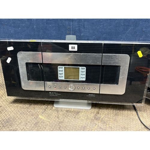 88 - A PHILIPS MODEL WAC700/05 AND WAS700/05 WIRELESS MUSIC CENTRE, condition report: PAT pass and workin... 