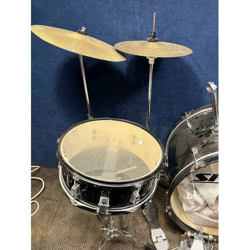 89 - A SPUR DRUM KIT, including a kick drum, floor tom, top drum, cymbal, high hat, and snare. Condition ... 