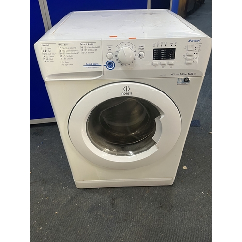 110 - AN INDESIT XWA81682 WASHING MACHINE, width 60cm, depth 60cm, height 85cm (PAT pass, spin cycle run b... 