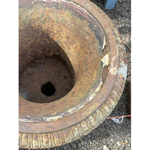 18 - A PAIR OF SMALL CAST IRON CAMPAGNA GARDEN IRNS, diameter 38cm x height 47cm, condition report: all r... 