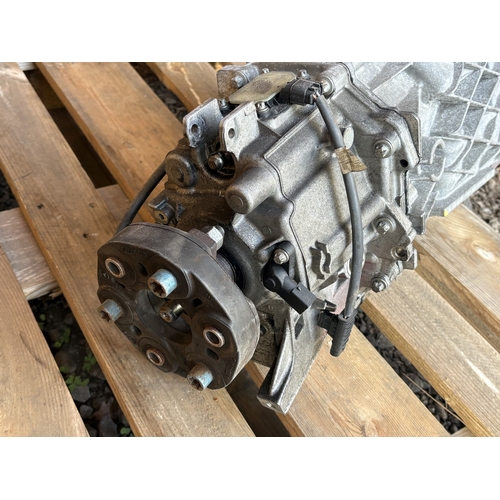 30 - A MERCEDES C CLASS AUTOMATIC GEARBOX, please see images for item details, condition report: removed ... 