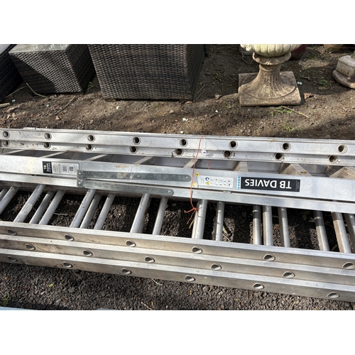 9 - A SELECTION OF ALUMINIUM LADDERS, to include a Lyte triple extension ladder, extended length 9.92m, ... 