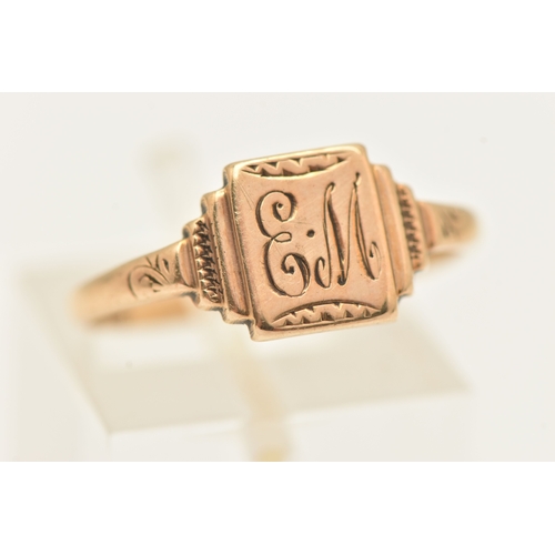 416 - A 9CT YELLOW GOLD SIGNET RING, monogram engraving 'EM', approximate width 8mm, hallmarked 9ct London... 