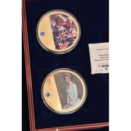 552 - A BOX CONTAINING PRINCESS DIANA 'PORTRAITS OF A PRINCESS' FOUR COIN SET, gold plated proof inset wit... 