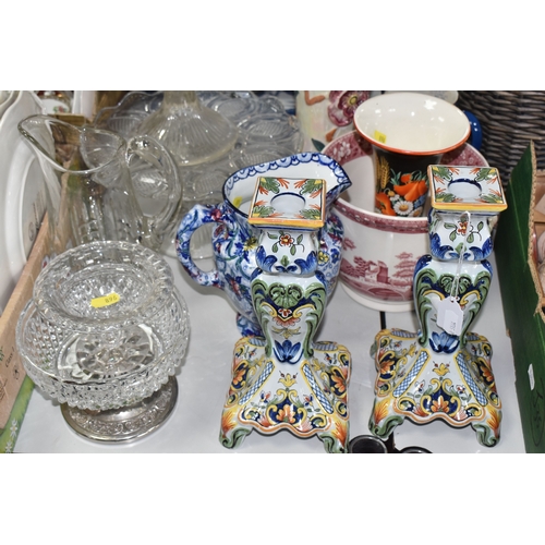 896 - TWO BOXES AND LOOSE CERAMICS AND GLASS, to include large meat platters, tea and dinnerware, cake sta... 