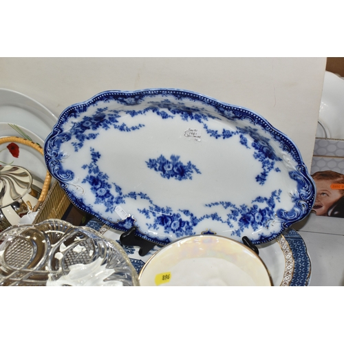 896 - TWO BOXES AND LOOSE CERAMICS AND GLASS, to include large meat platters, tea and dinnerware, cake sta... 