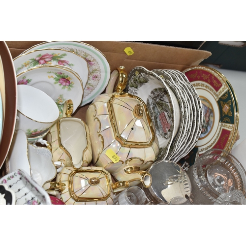 896 - TWO BOXES AND LOOSE CERAMICS AND GLASS, to include large meat platters, tea and dinnerware, cake sta... 