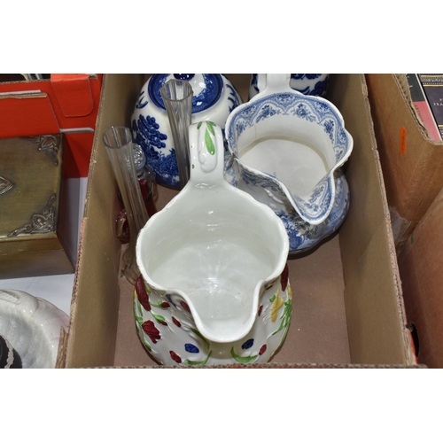 899 - TWO BOXES AND LOOSE MISCELLANEOUS CERAMIC AND SUNDRIES, to include Wedgewood Peter Rabbit Christmas ... 