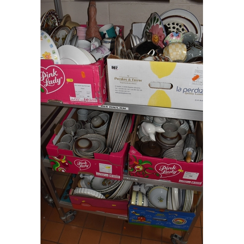 987 - SIX BOXES OF CERAMIC KITCHENWARE, to include Purbeck Pottery style part dinner ware set, Poole hand-... 