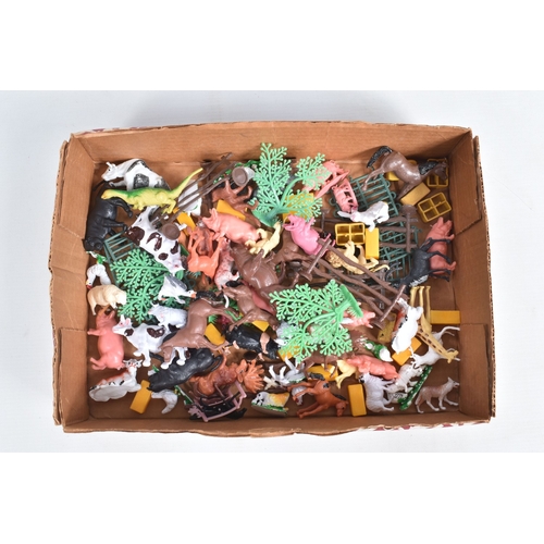 28 - A QUANTITY OF UNBOXED ASSORTED PLAYWORN FARMING & AGRICULTURAL DIECAST AND PLASTIC MODELS, to includ... 