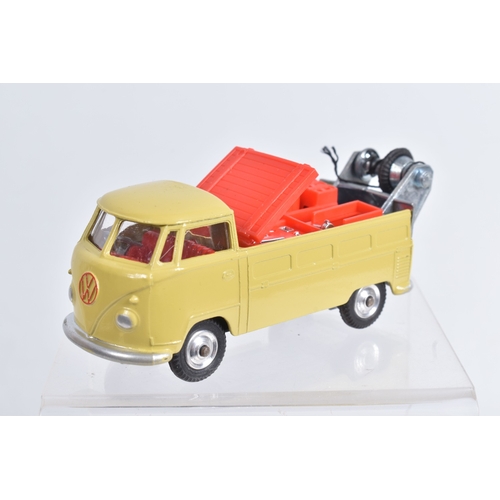 59 - TWO BOXED CORGI TOYS VOLKSWAGEN BREAKDOWN TRUCK, No.490, both are the light olive green versions wit... 