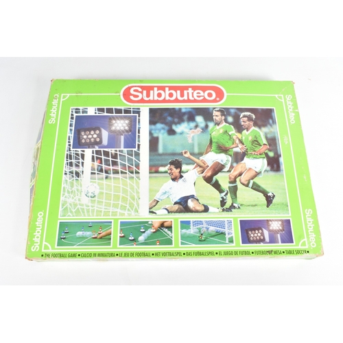 72 - A QUANTITY OF BOXED AND UNBOXED DIECAST AND PLASTIC VEHICLES, to include boxed Corgi Classics A.E.C.... 