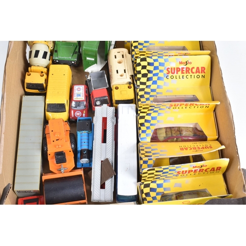 72 - A QUANTITY OF BOXED AND UNBOXED DIECAST AND PLASTIC VEHICLES, to include boxed Corgi Classics A.E.C.... 