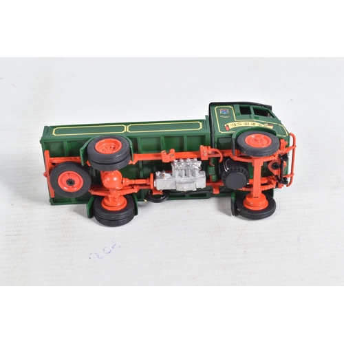 157 - A BOXED MILESTONE MODELS 1/58 SCALE WHITEMETAL MODEL OF A SENTINEL S4 STEAM WAGON, in the livery of ... 