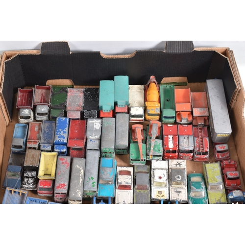 194 - A QUANTITY OF UNBOXED ASSORTED PLAYWORN DIECAST VEHICLES, to include Marx Lumar Transport articulate... 