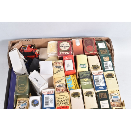 211 - A QUANTITY OF BOXED DAY'S GONE LLEDO AND OTHER DICAST MODELS, to include haulage vehicles, public tr... 