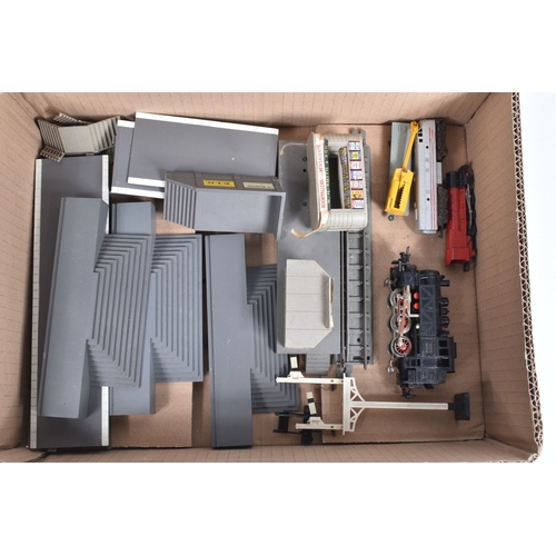 259 - A BOXED ROVEX RICHMOND PRODUCTION OO MODEL ELECTRIC TRAIN SET, with incorrect Tri-ang class 23 TC Pa... 