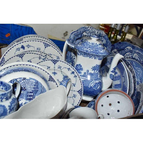 883 - SIX BOXES OF CERAMICS to include a box of Royal Worcester 'Evesham' and 'Evesham Vale' tea and dinne... 