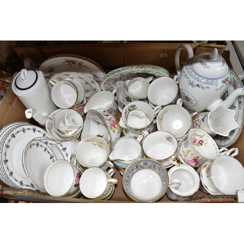 883 - SIX BOXES OF CERAMICS to include a box of Royal Worcester 'Evesham' and 'Evesham Vale' tea and dinne... 