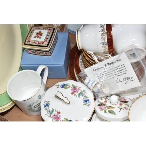 890 - THREE BOXES AND LOOSE CERAMICS AND GLASS to include a group of Bagley and Co. uranium glass 'Fish sc... 