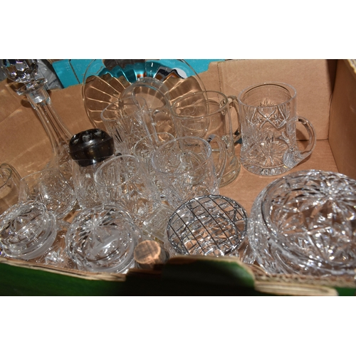 890 - THREE BOXES AND LOOSE CERAMICS AND GLASS to include a group of Bagley and Co. uranium glass 'Fish sc... 