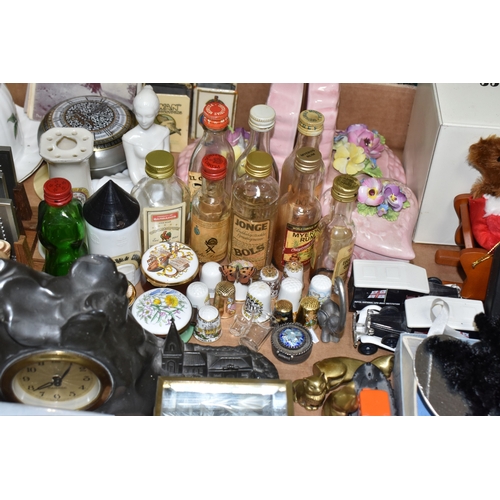 1011 - THREE BOXES AND LOOSE MANTEL CLOCK AND MISCELLANEOUS ITEMS, to include a wooden cased mantel clock, ... 