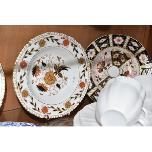 817 - TWENTY THREE PIECES OF ROYAL CROWN DERBY DINNER WARE, comprising six pieces of Asian Rose A962: thre... 