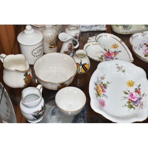 822 - A GROUP OF CERAMICS, to include boxed Royal Crown Derby cheese knives and bottle opener, four Grapha... 