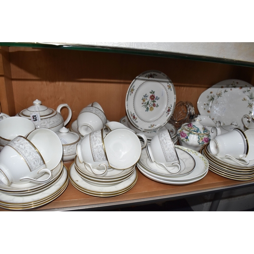 829 - A GROUP OF ROYAL DOULTON TEA WARES, comprising a Naples H5309 tea set: teapot (slight fault? on spou... 